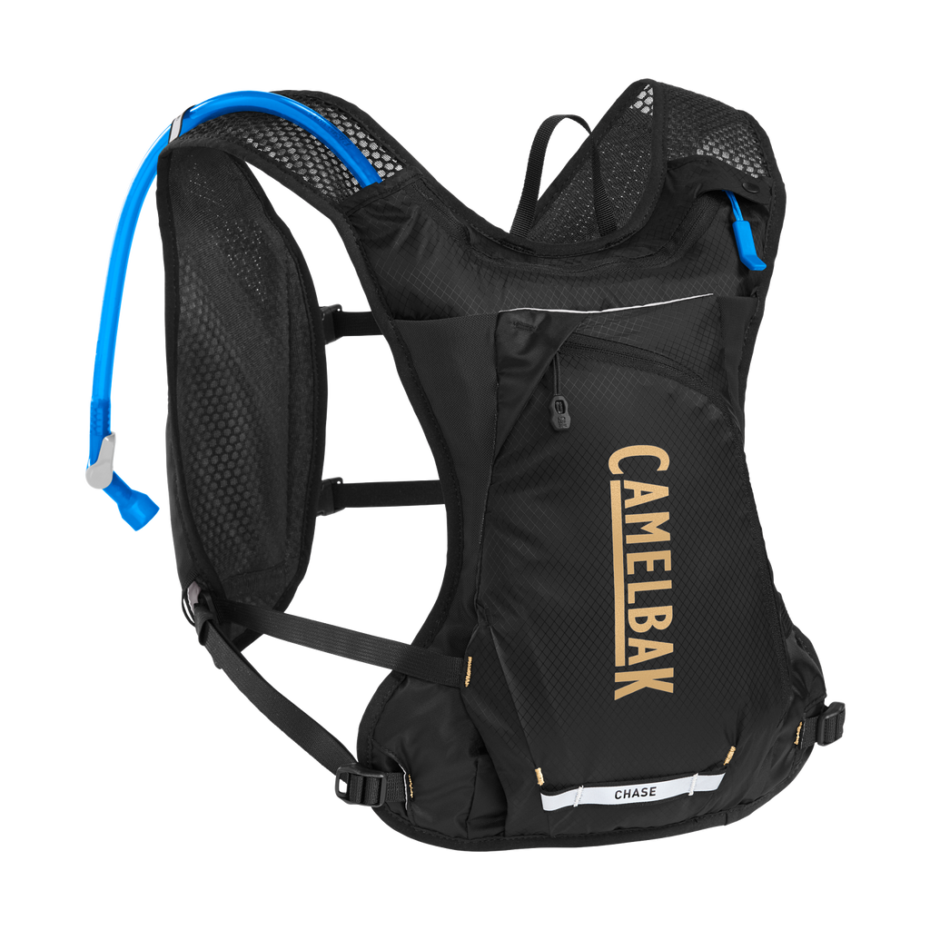 Chase™ Race 4 Hydration Vest with Crux® 1.5L Reservoir M8